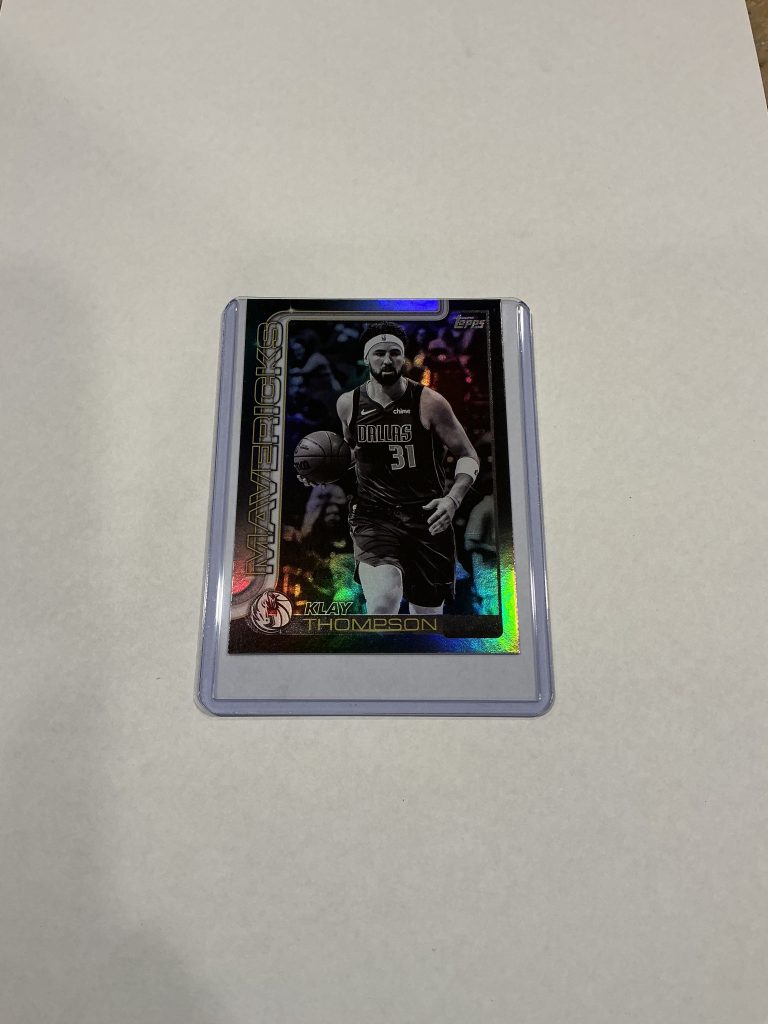 Topps Klay Thompson Blackout Rainbow Foil #170