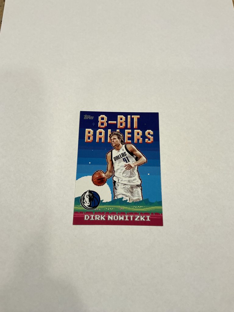 Topps Dirk Nowitzki (8 Bit Ballers) 8B-22